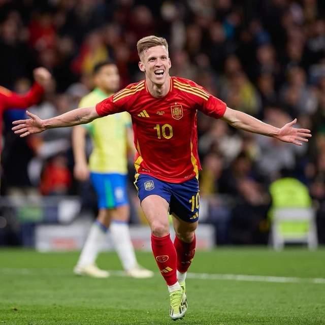 曼城险胜莱比锡,内马尔补时绝平德甲 曼城险胜莱比锡,内马尔补时绝平德甲